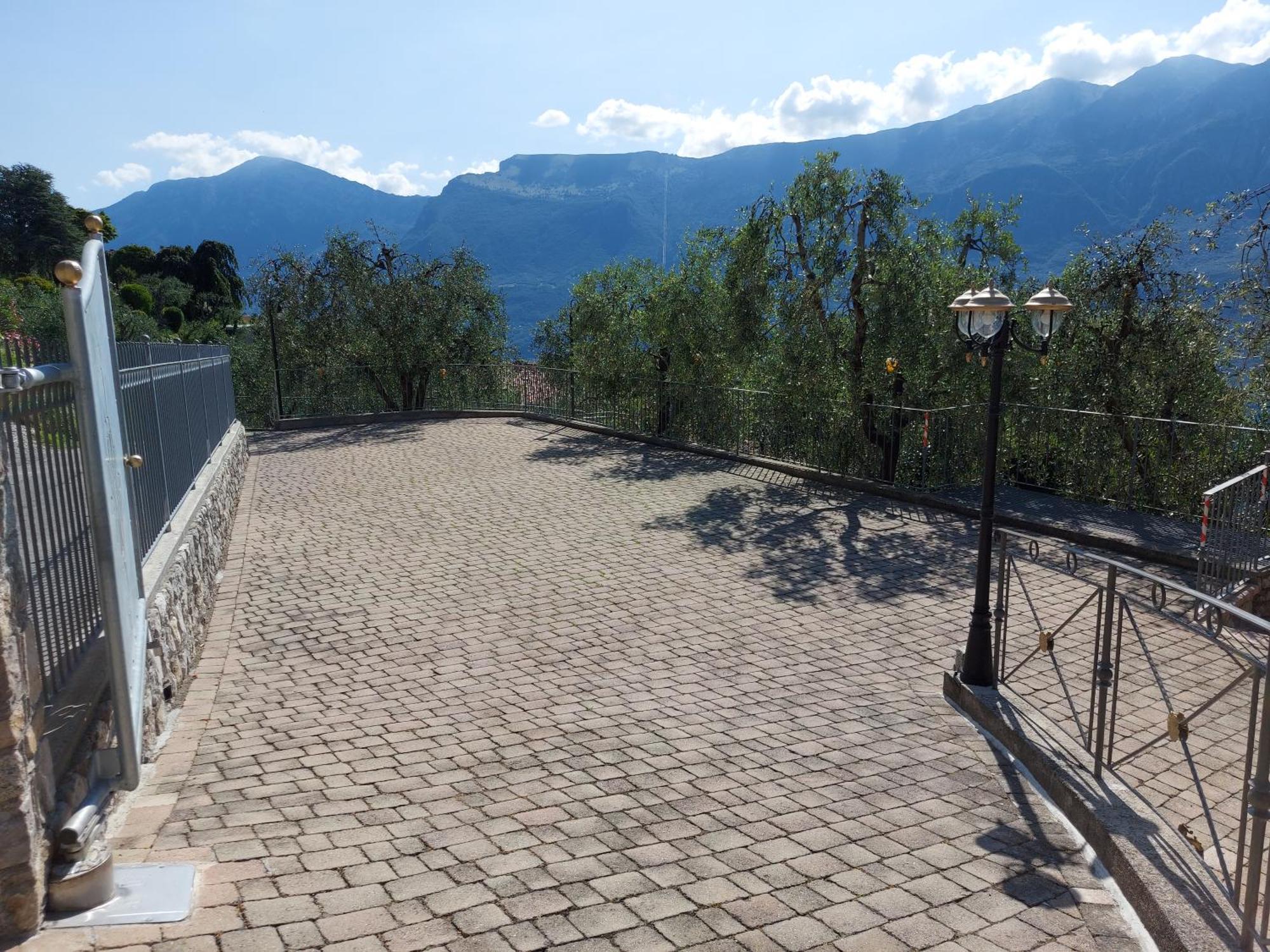 Tremosine Ulivi Sul Garda Garden By Gardadomusmea 아파트 외부 사진
